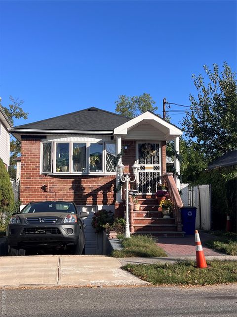 13639 220th Place Laurelton NY 11413