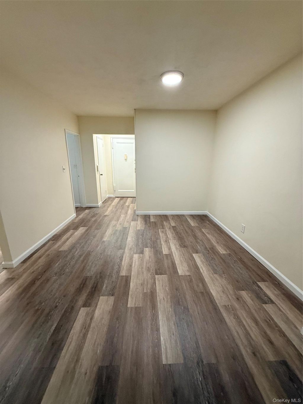 Photo of 29 Abeel Avenue #4A, Yonkers, NY 10705 (MLS # 990805)