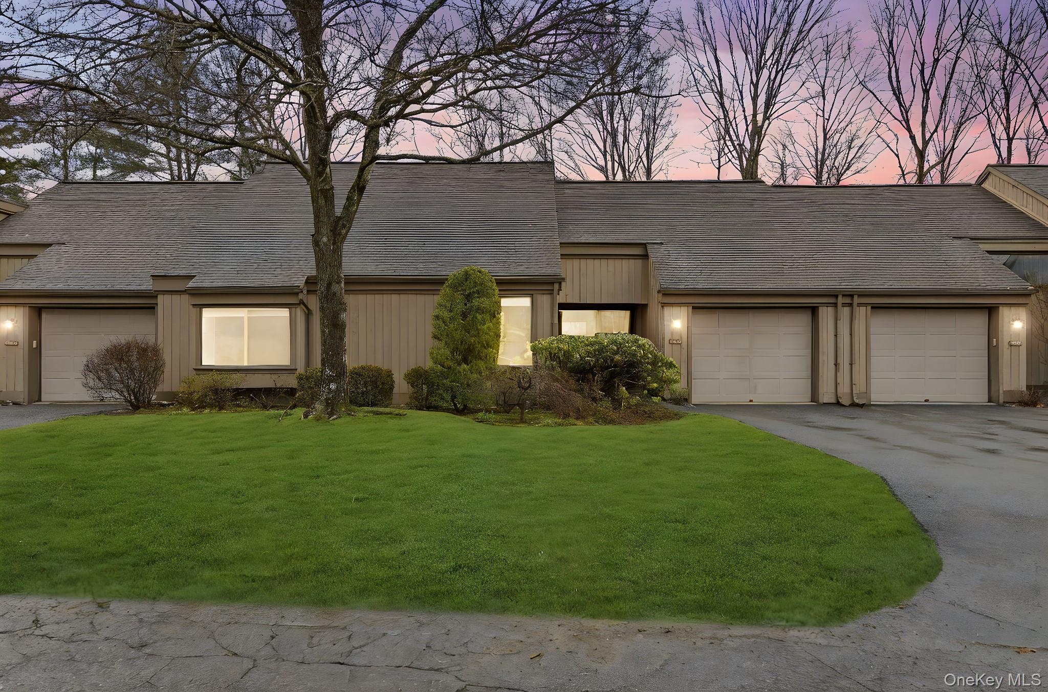 366 Heritage Hills D