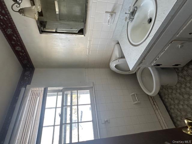 188 W Woodland Drive