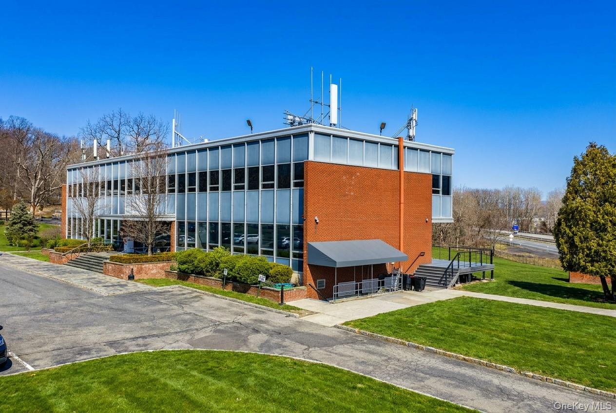 70 Pleasant Hill Road