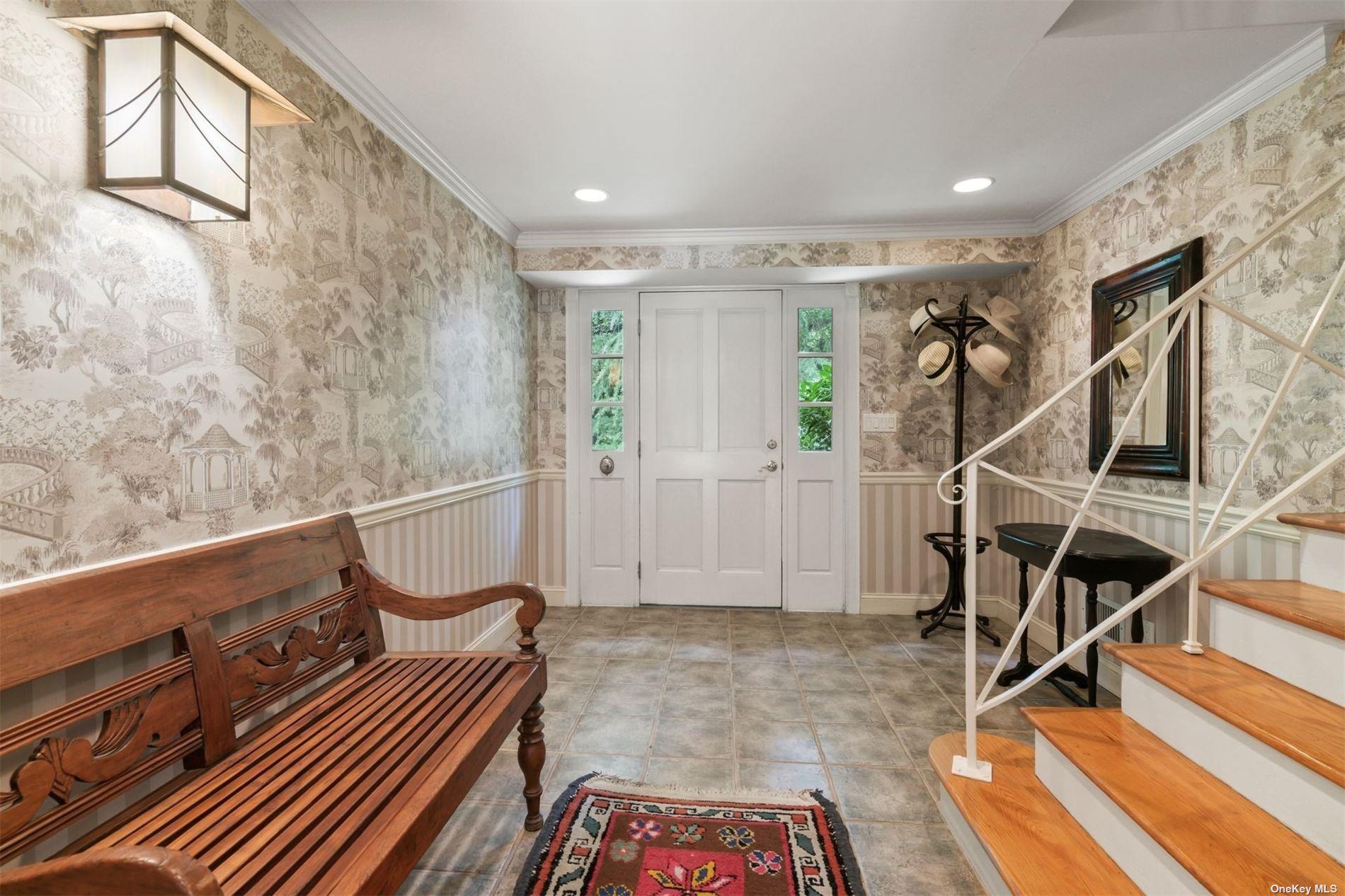 20 Sheep Lane, Locust Valley, New York image 2