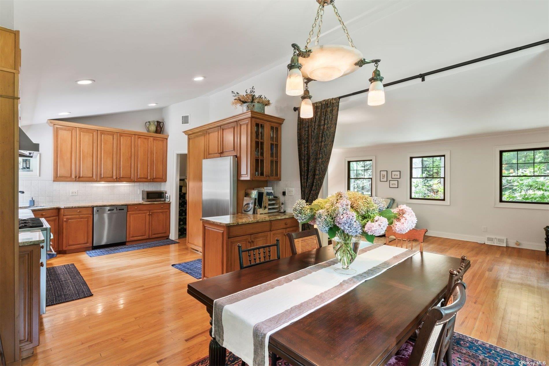 20 Sheep Lane, Locust Valley, New York image 10