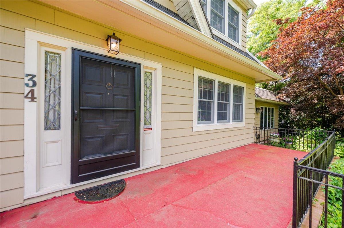 34 Elm Street