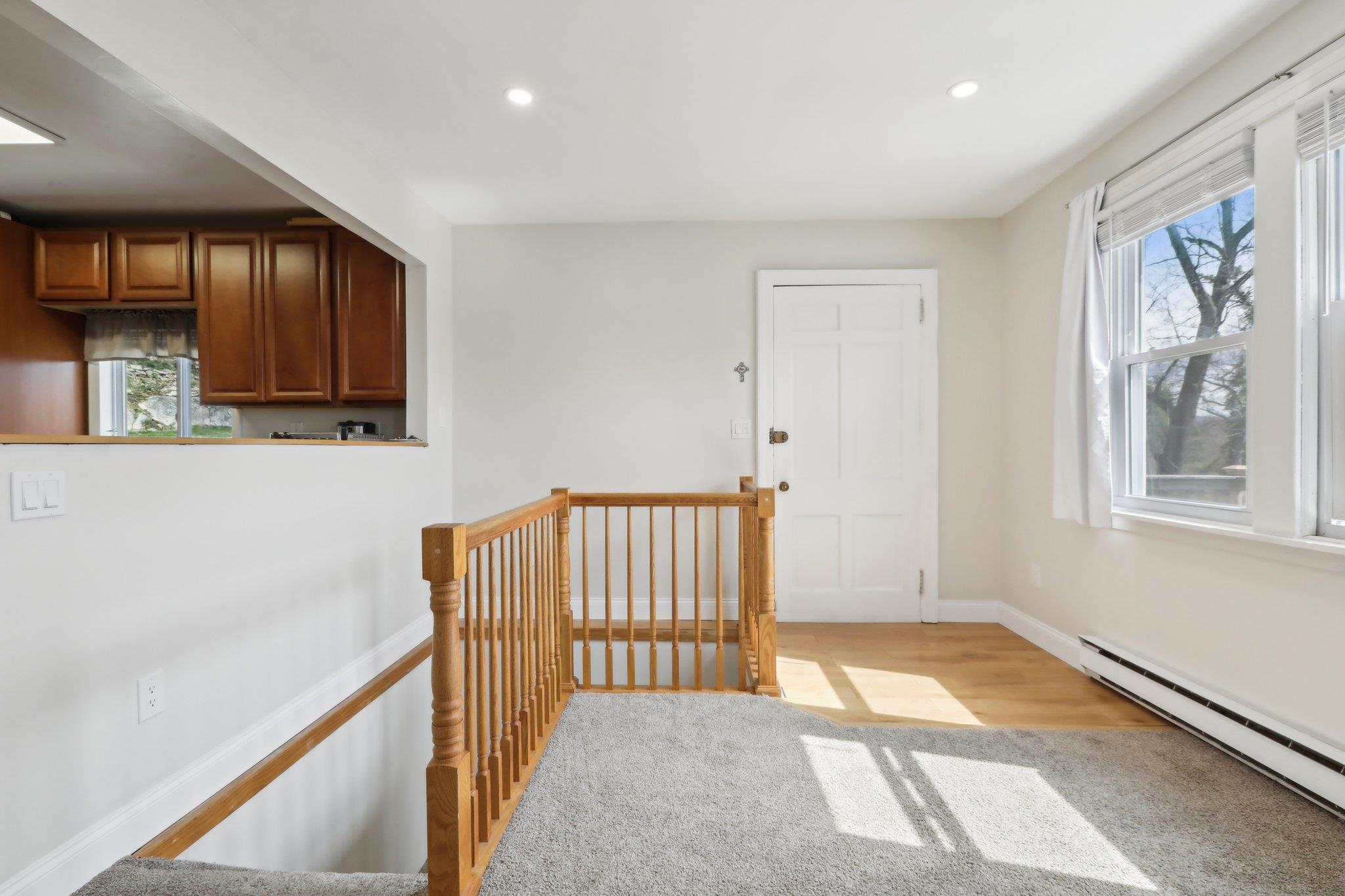 324 Lake Drive, Lake Peekskill, New York image 3