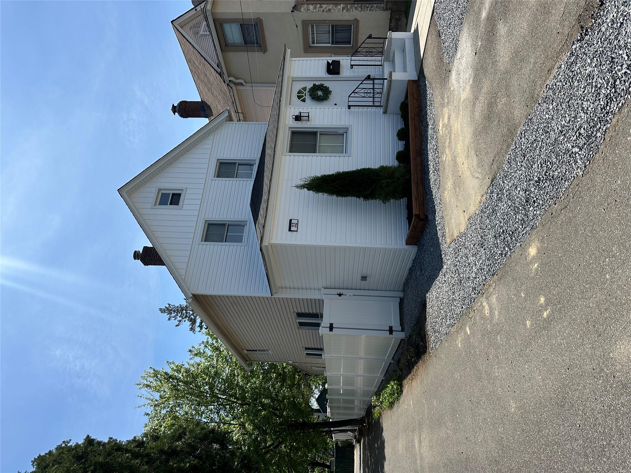 32 Thorne Avenue, Hempstead, New York image 27