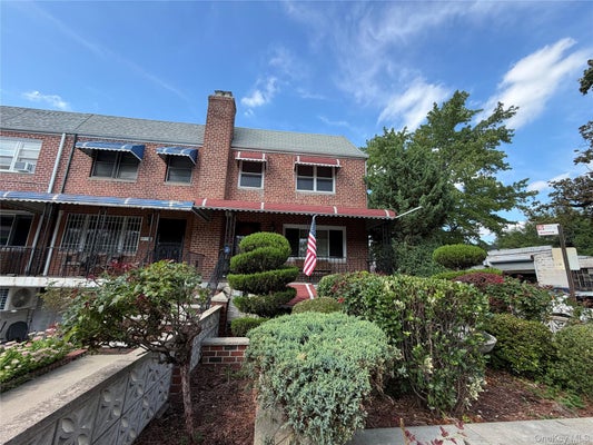 ADDRESS PRIVATE, PARAMUS, NJ  - Image 850896eeb8d2f05a5c4deb9dca25775c/832529531