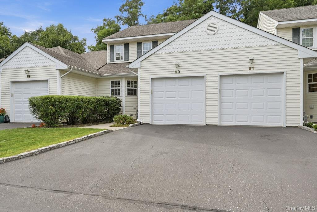 90 Mulberry Common