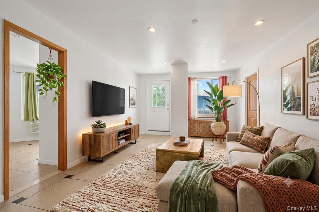 Photo of 10607 Northern Boulevard #2B, Corona, NY 11368 (MLS # 1029740)