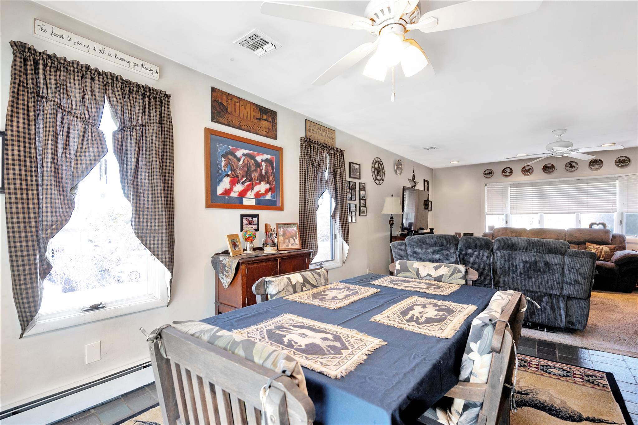 1264 Locust Avenue, Bohemia, New York image 7