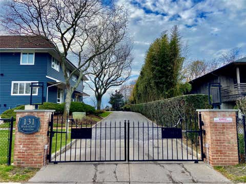 Condo For Rent - 131 6th Street #G<br/> Greenport, NY 11944