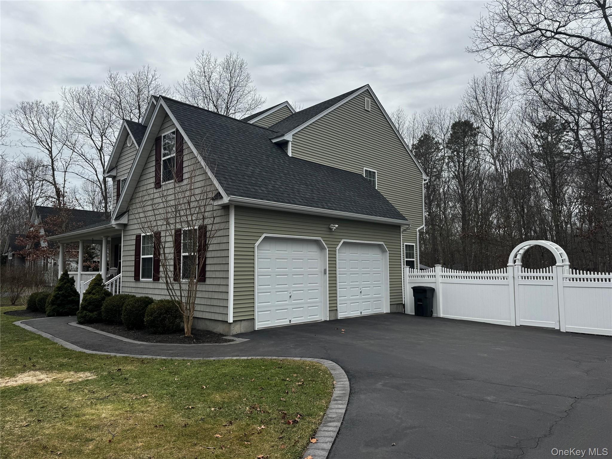 186 Bernstein Boulevard