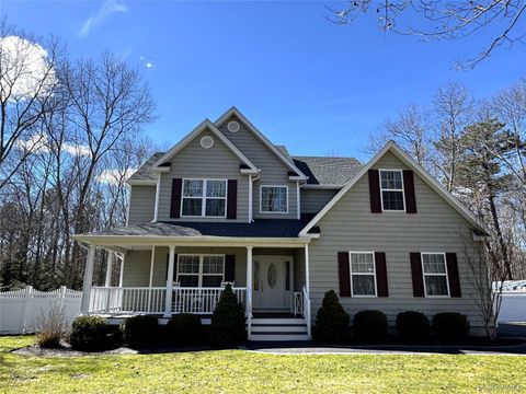 Homes For Sale - 186 Bernstein Boulevard<br/> Center Moriches, NY 11934