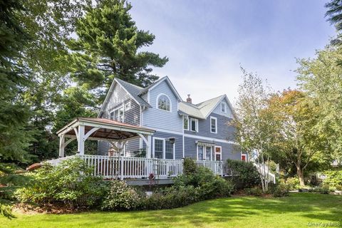 Photo of 50 Belden Avenue, Dobbs Ferry, NY 10522 (MLS # 895254)