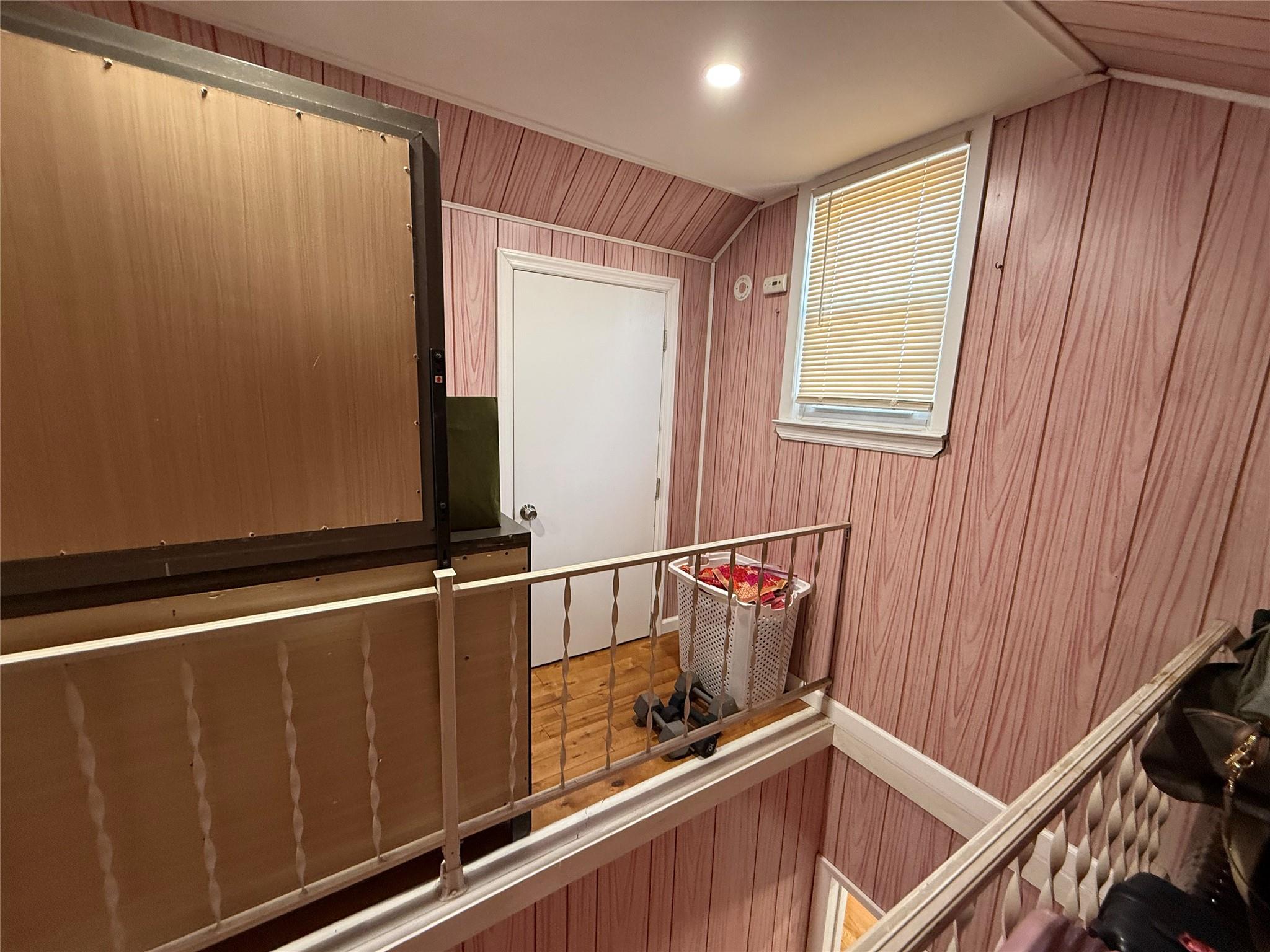 20 Woodside Avenue, Freeport, New York image 33