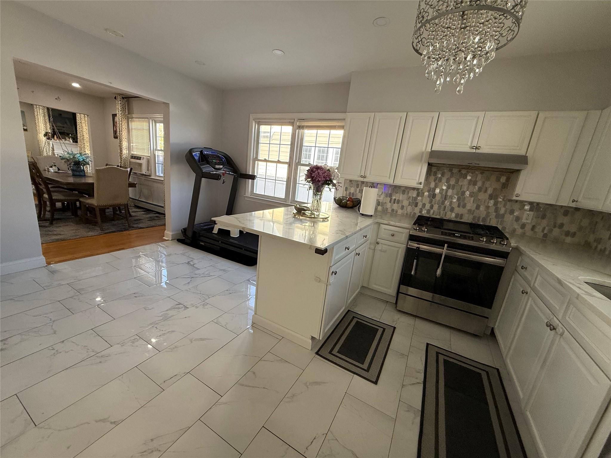 20 Woodside Avenue, Freeport, New York image 20