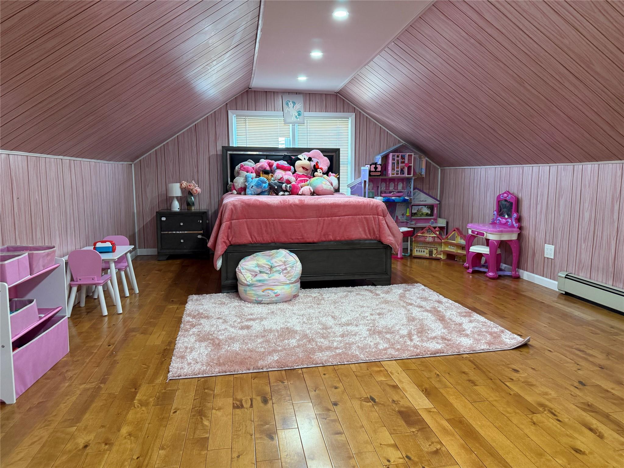 20 Woodside Avenue, Freeport, New York image 31