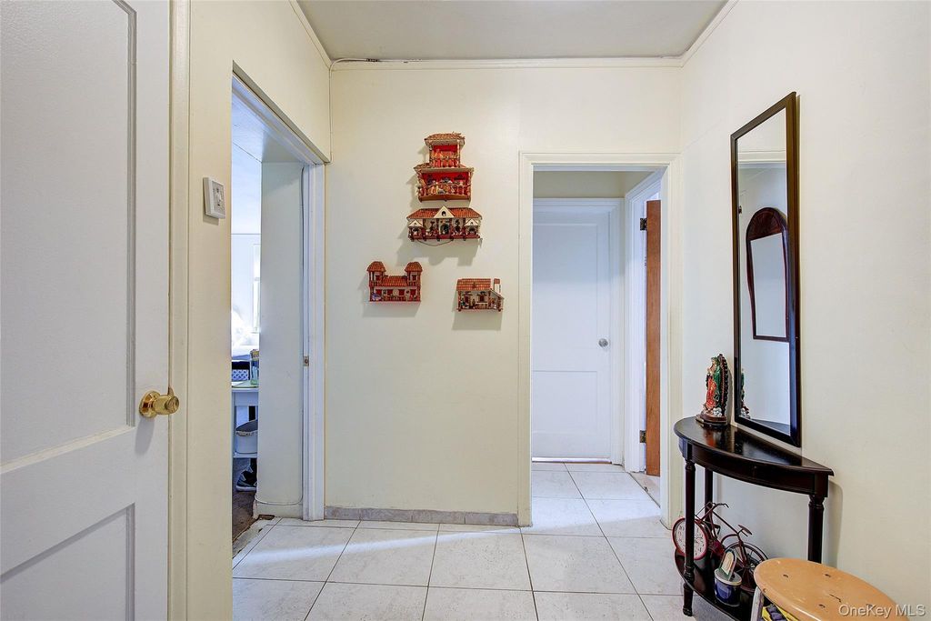Photo of 78-11 35th Avenue #4, Jackson Heights, NY 11372 (MLS # 964602)
