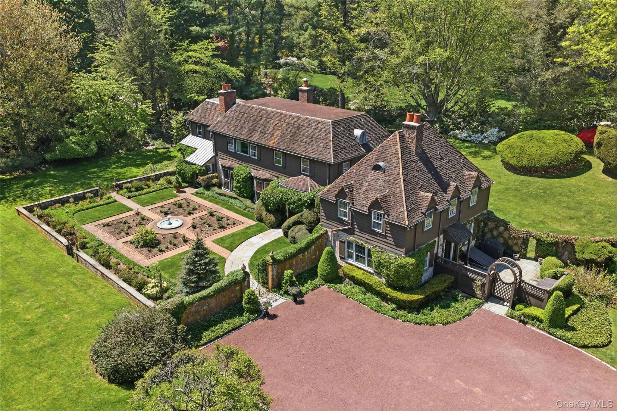 285 Piping Rock Road