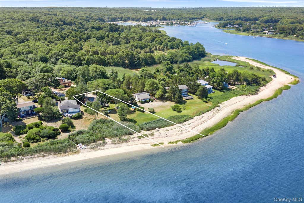 Photo of 21 Breeze Hill Road, East Hampton, NY 11937 (MLS # 1022911)