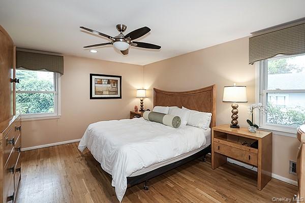 Woodbury, New York 11797, United States, 3 Bedrooms Bedrooms, ,2 BathroomsBathrooms,Residential,Coming Soon,176598