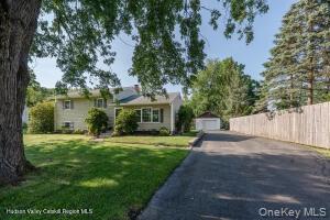 Photo of 119 Lighthouse Drive, Saugerties, NY 12477 (MLS # 1028456)