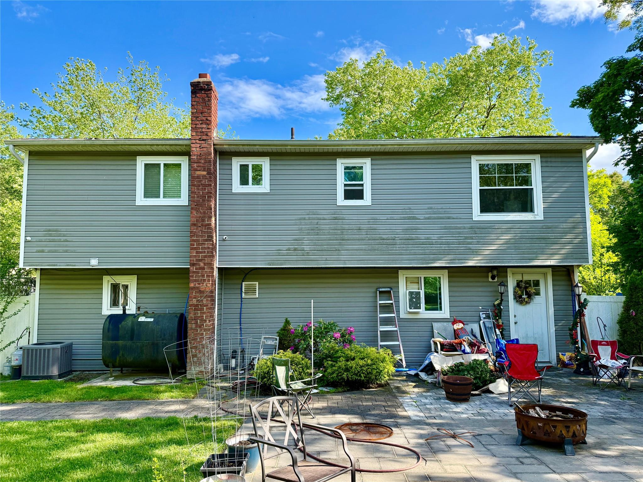 243 Sea Cliff Street, Islip Terrace, New York image 9