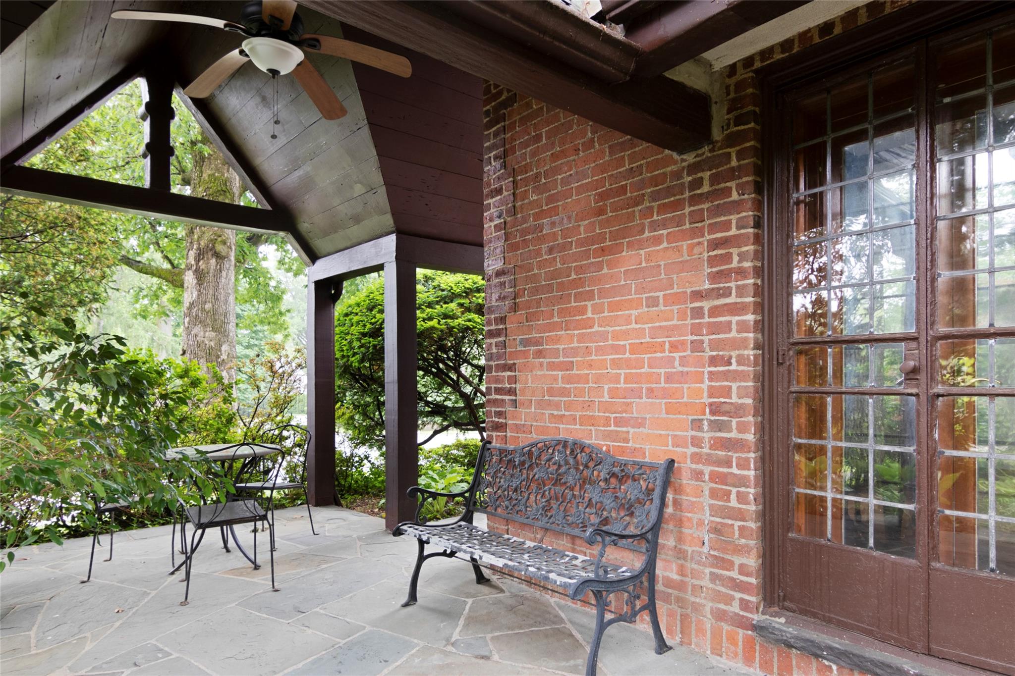 240 Beechmont Drive, New Rochelle, New York image 39