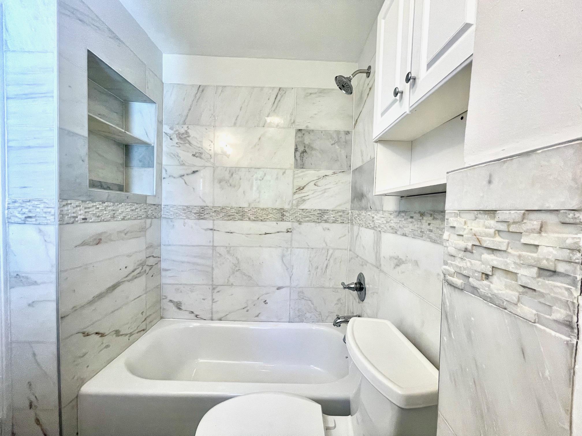 240 Beechmont Drive, New Rochelle, New York image 27