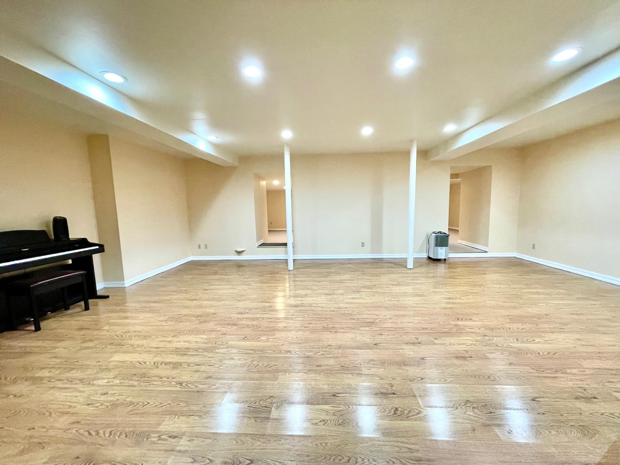 240 Beechmont Drive, New Rochelle, New York image 38