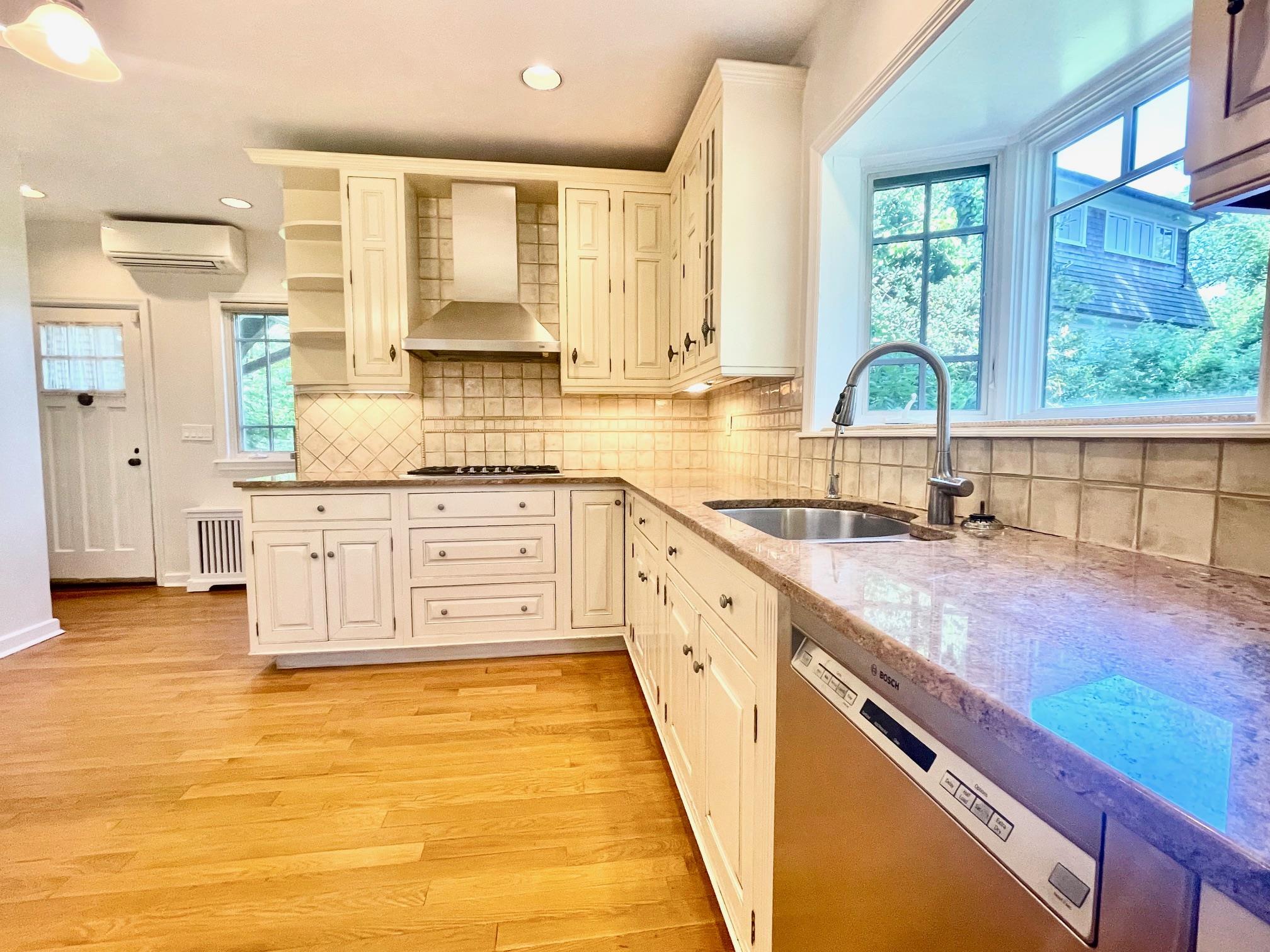 240 Beechmont Drive, New Rochelle, New York image 12