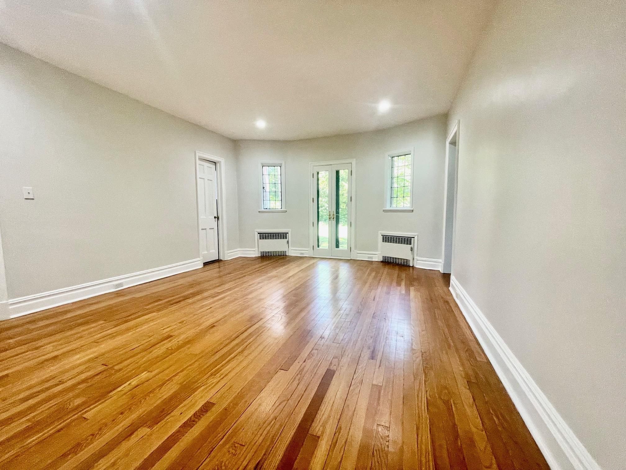 240 Beechmont Drive, New Rochelle, New York image 10