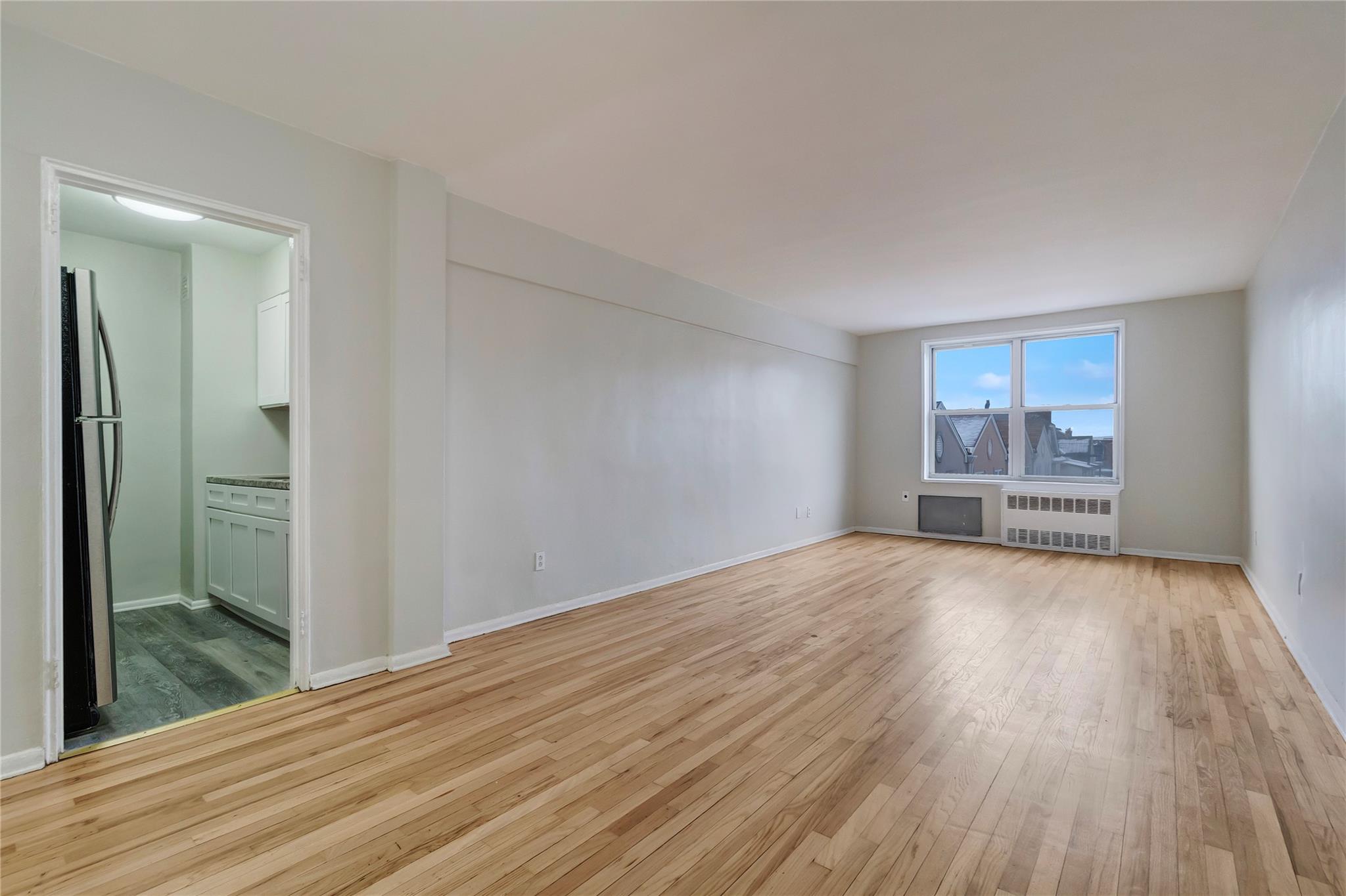 11712 Ocean Promenade #3N, Rockaway Park, New York image 7