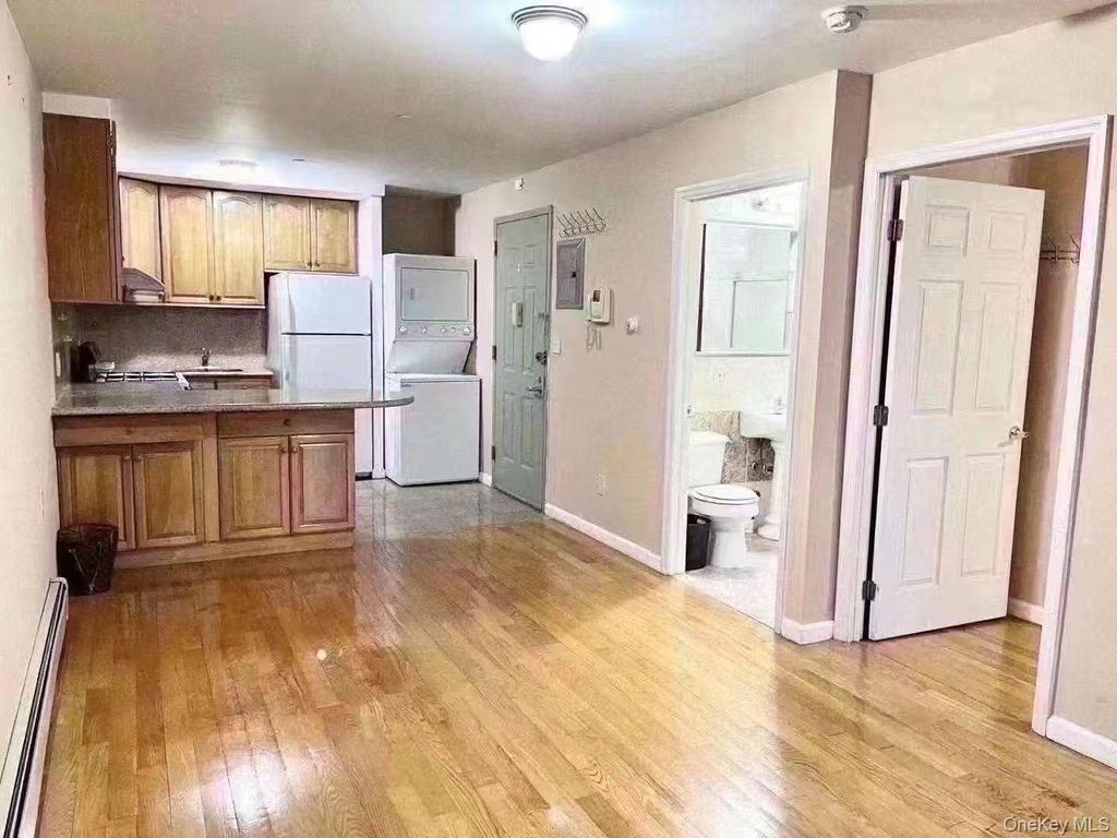 Photo of 3122 Union Street #6A, Flushing, NY 11354 (MLS # 994002)