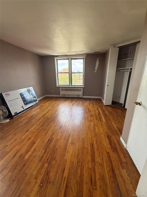 Homes For Sale - 86-16 60th Avenue #4L<br/> Elmhurst, NY 11373