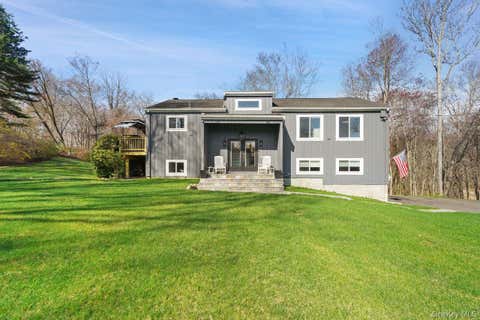 Homes For Sale - 11 Bonny Drive<br/> Somers, NY 10589