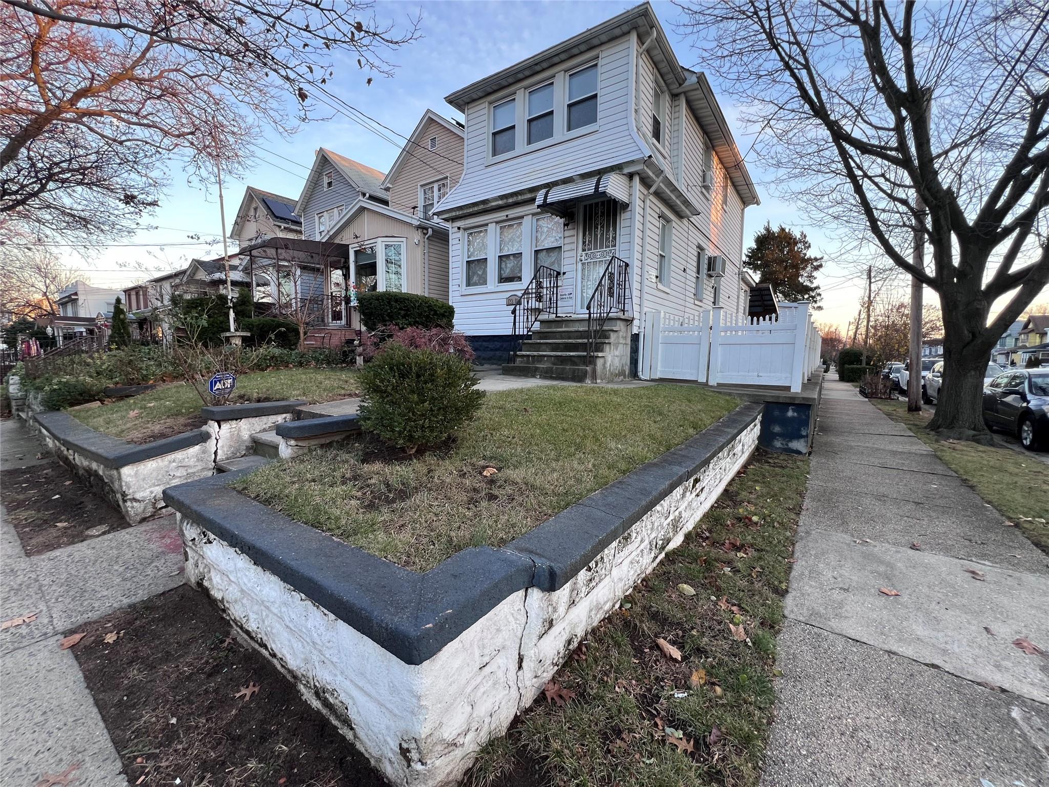 12202 Linden Boulevard, South Ozone Park, New York image 1