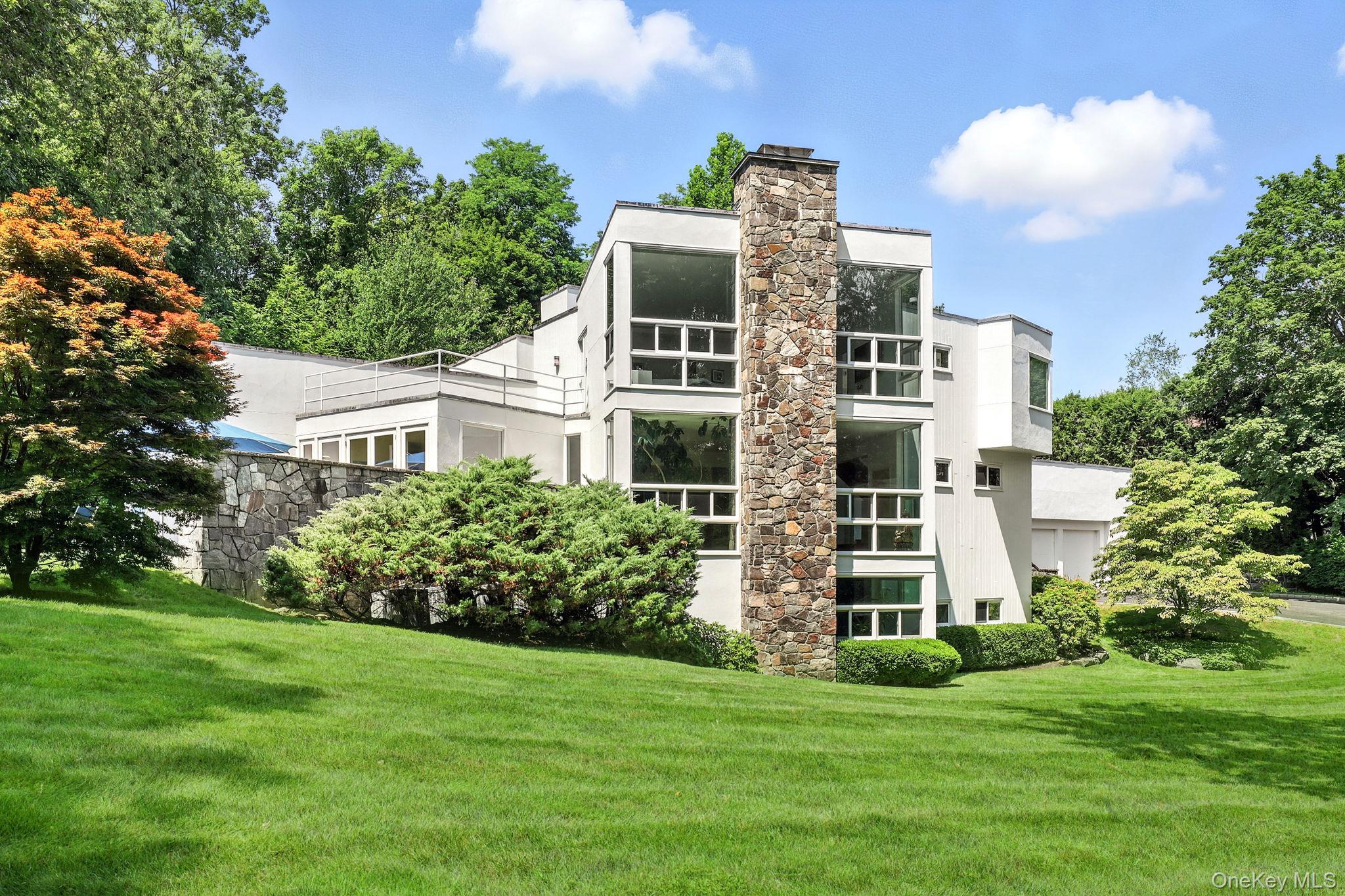 91 Chestnut Hill Lane