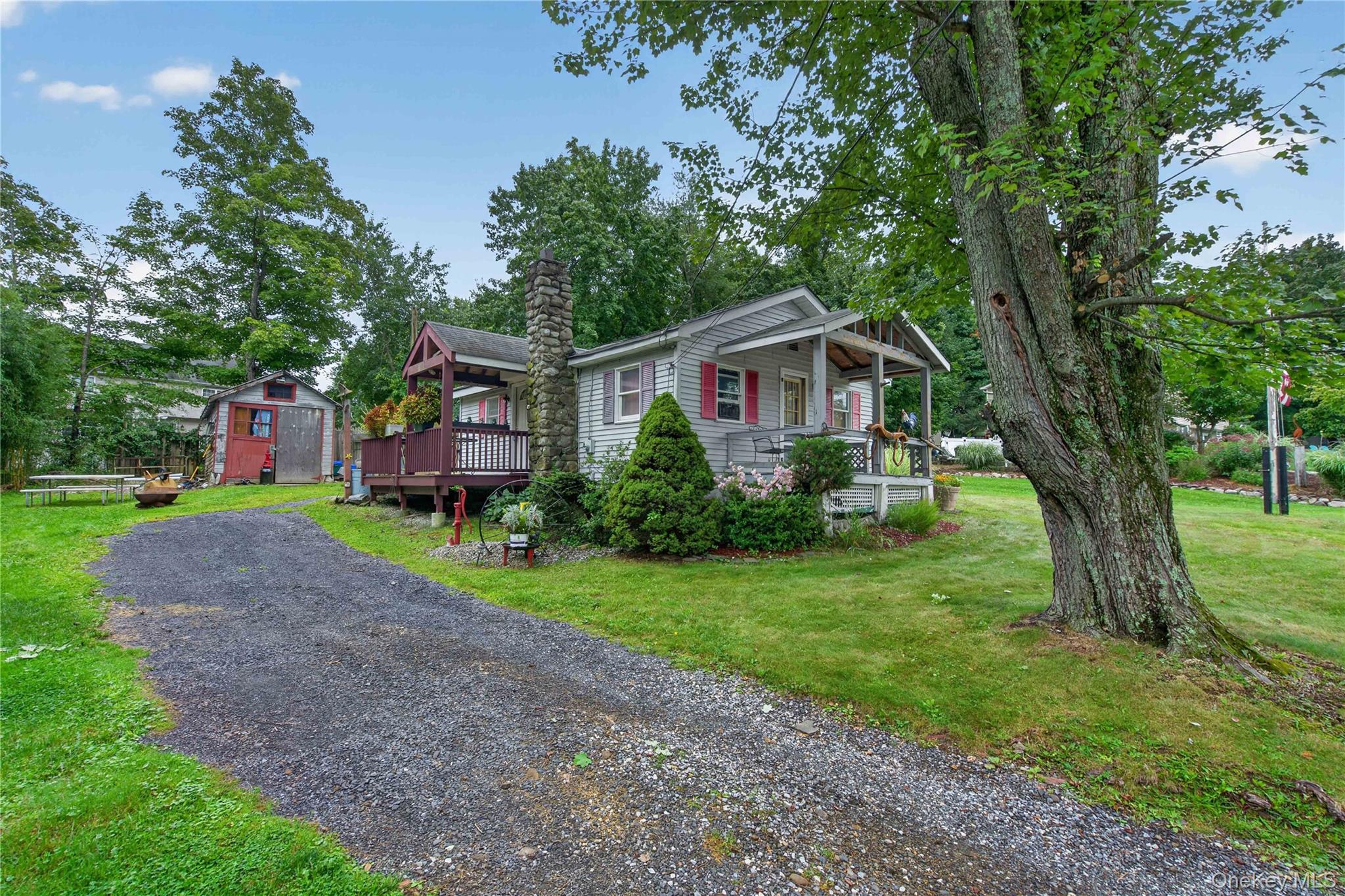 33 E Crossman Avenue