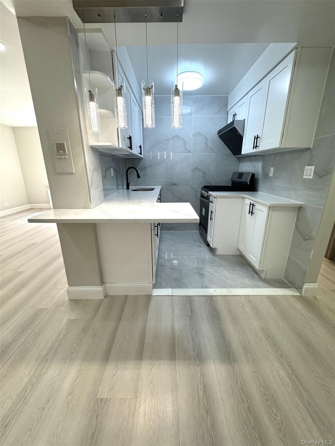 132-40 Sanford Ave 2X