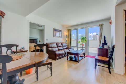 Condo For Sale - 13835 39th Avenue #4B<br/> Flushing, NY 11354