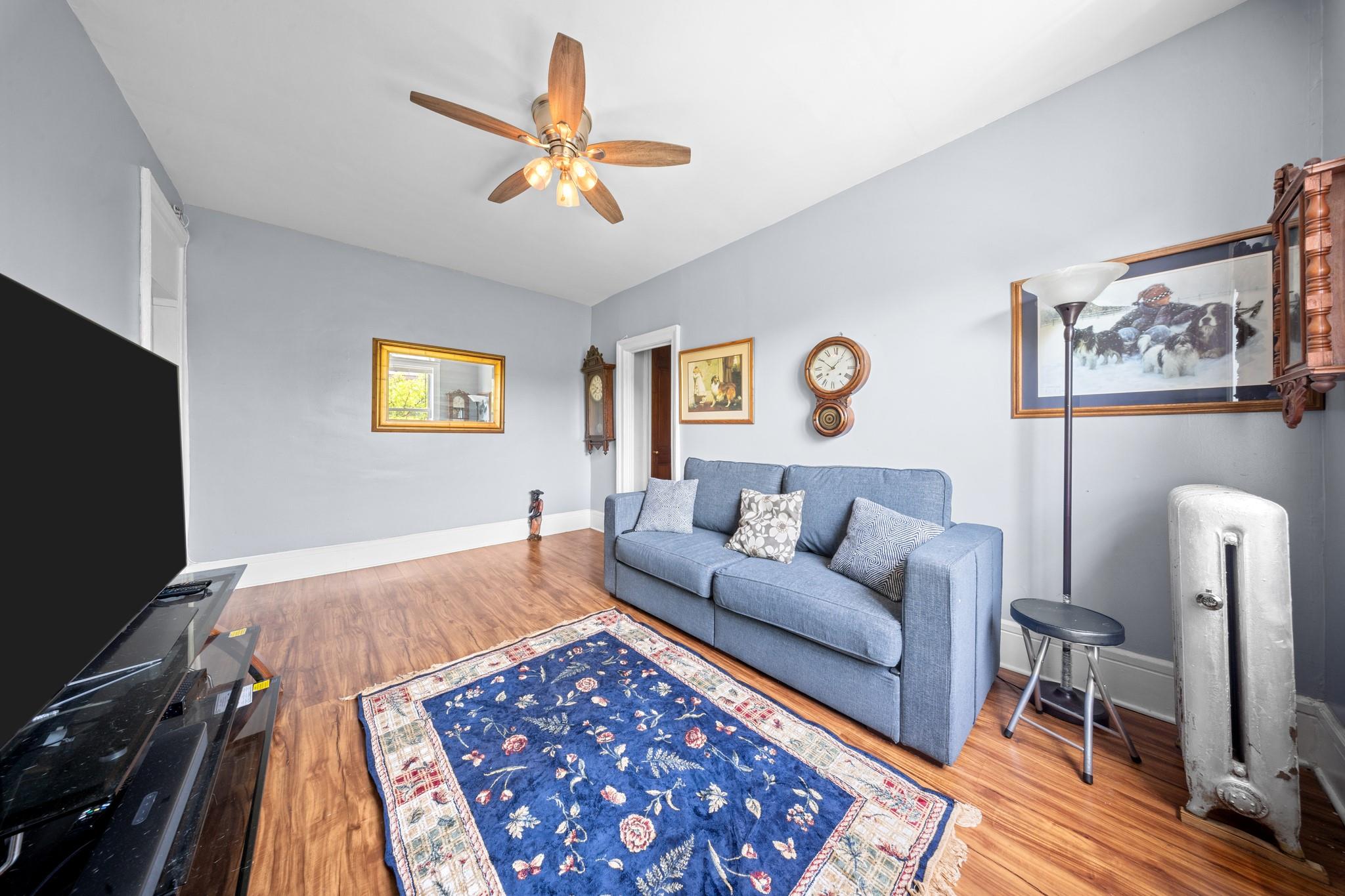 45-08 40 Street #F32, Sunnyside, New York image 9