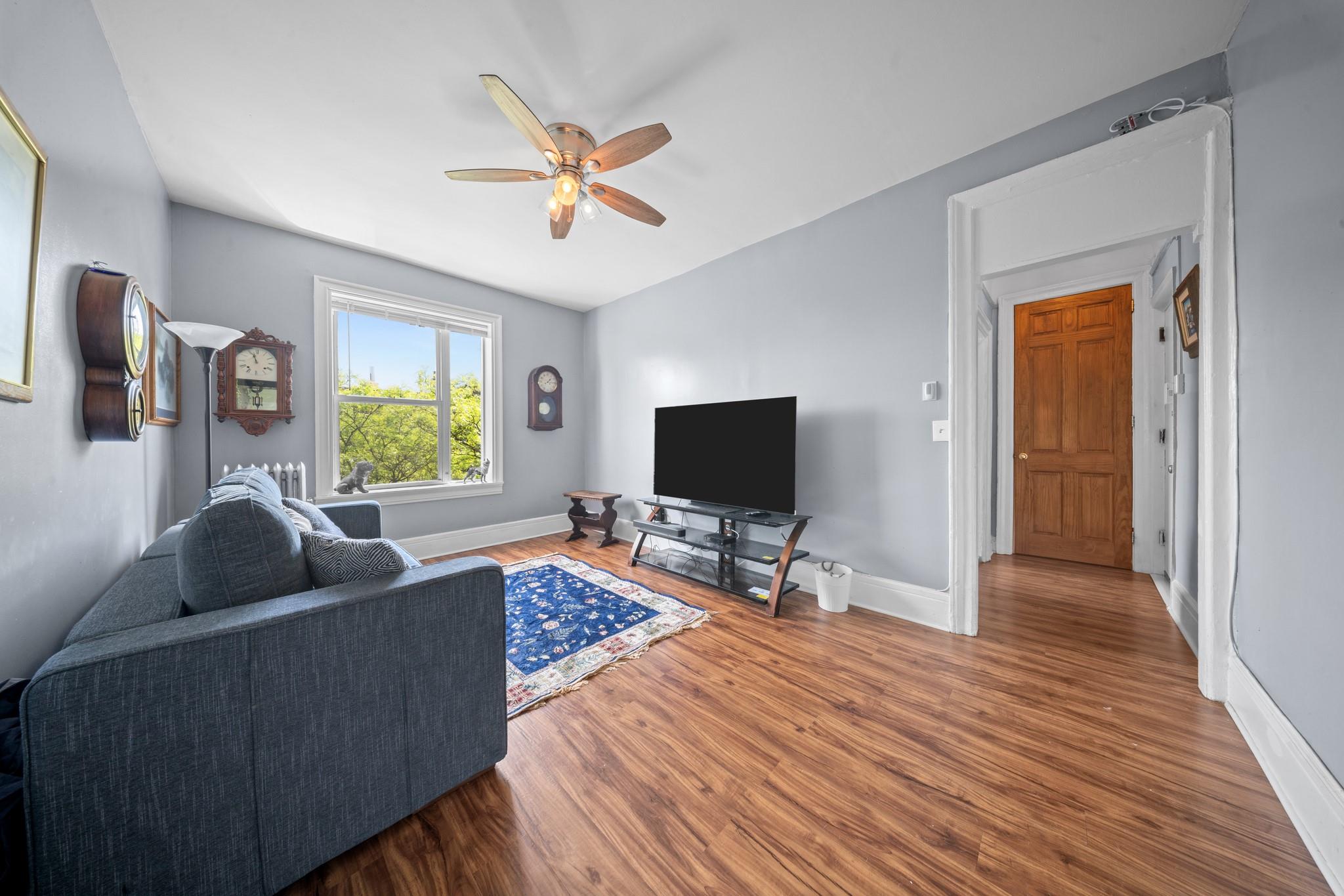 45-08 40 Street #F32, Sunnyside, New York image 7
