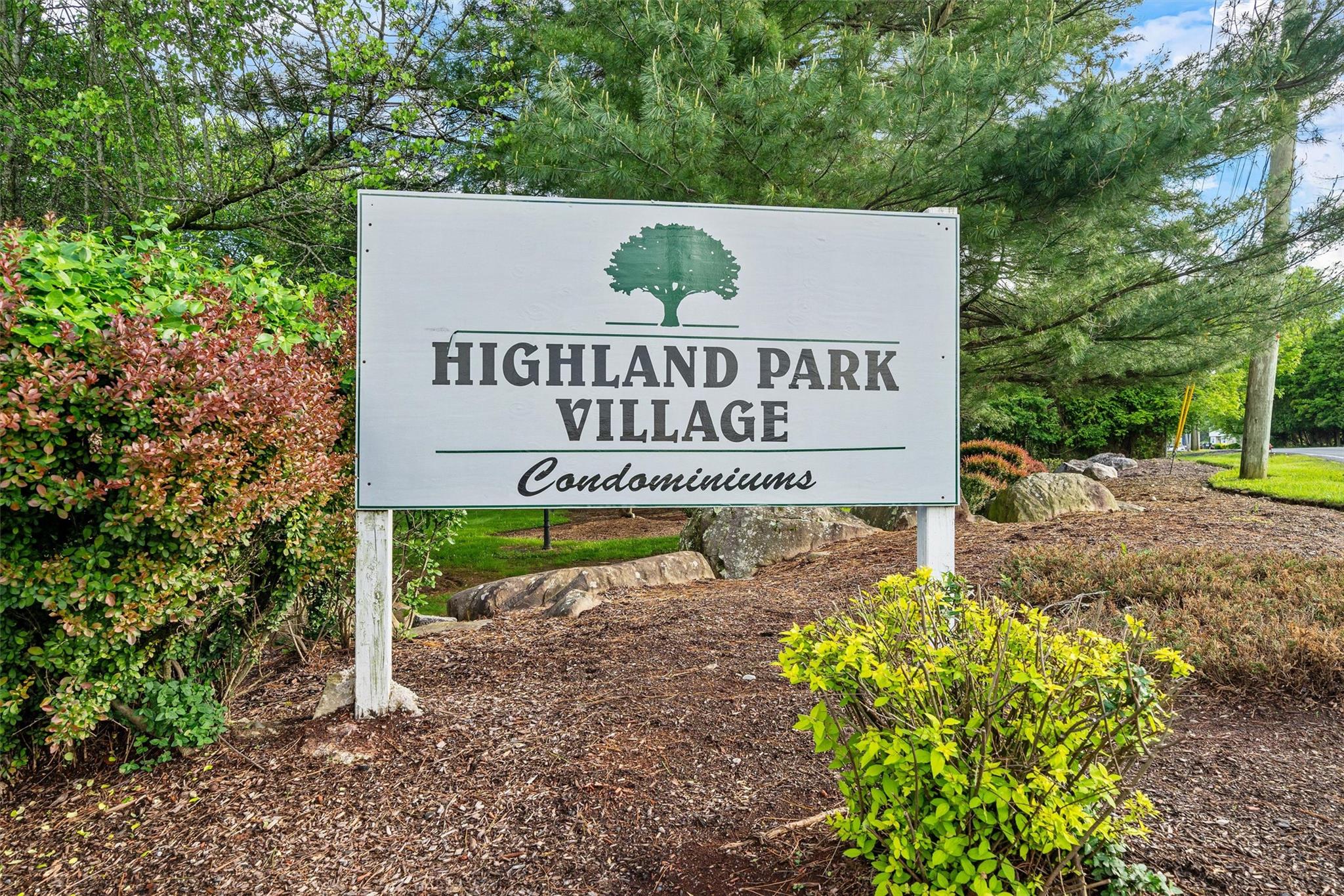 65 Jimal Drive, Middletown, New York image 1