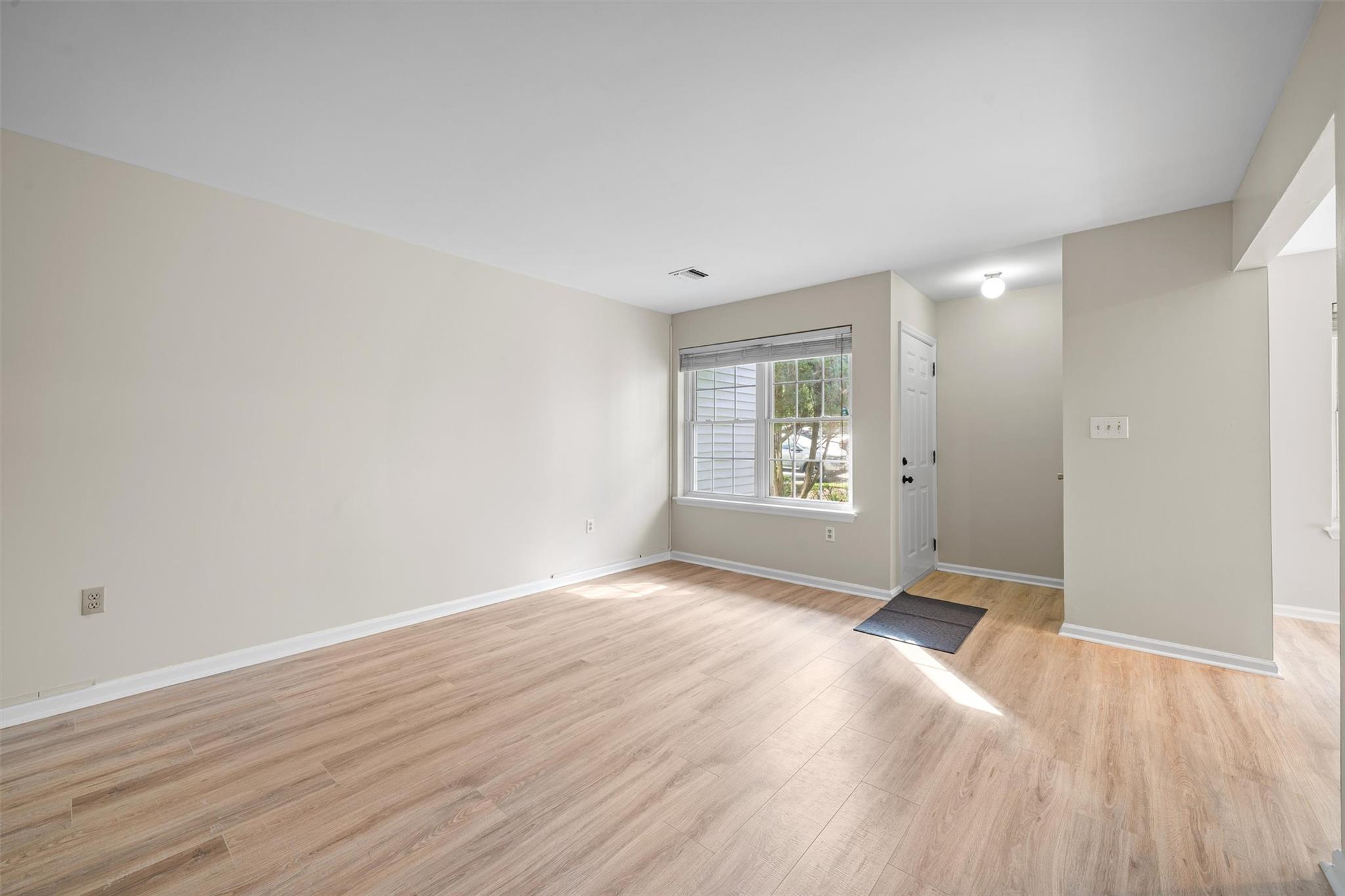 65 Jimal Drive, Middletown, New York image 6