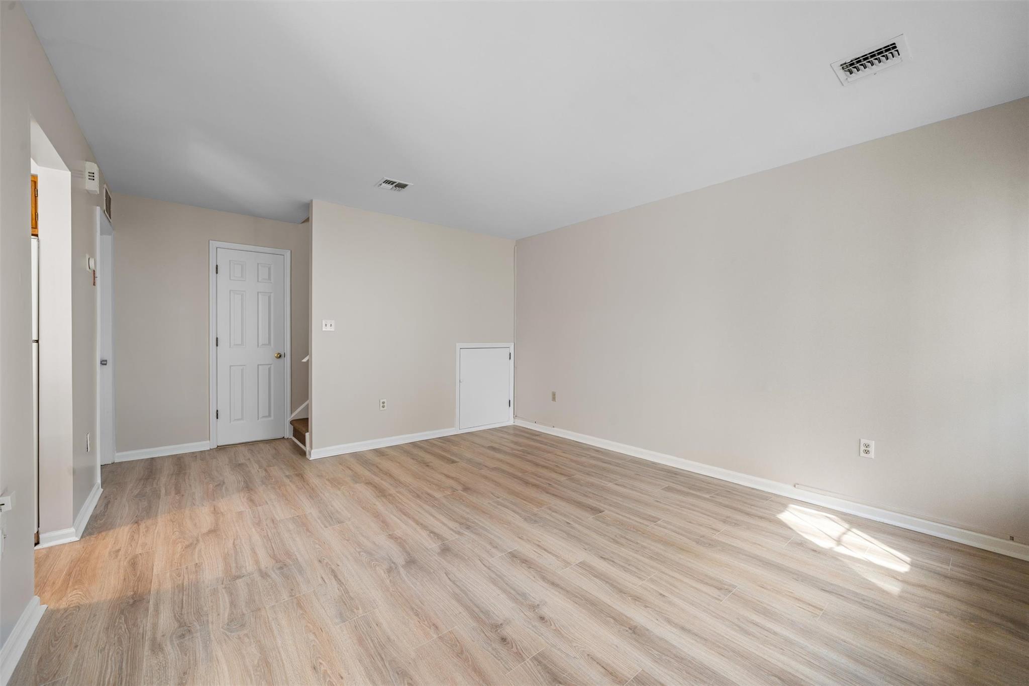 65 Jimal Drive, Middletown, New York image 5