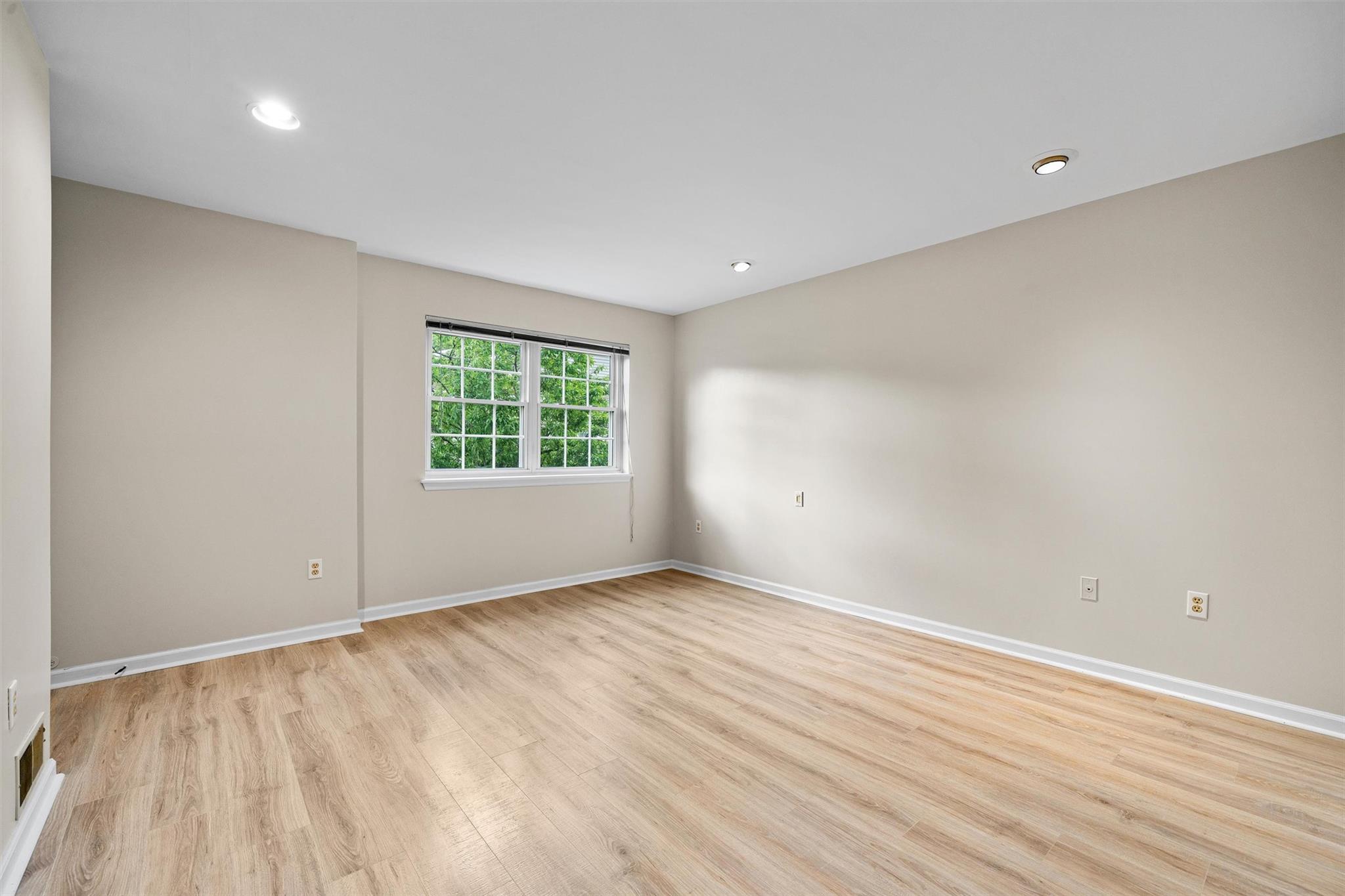 65 Jimal Drive, Middletown, New York image 21