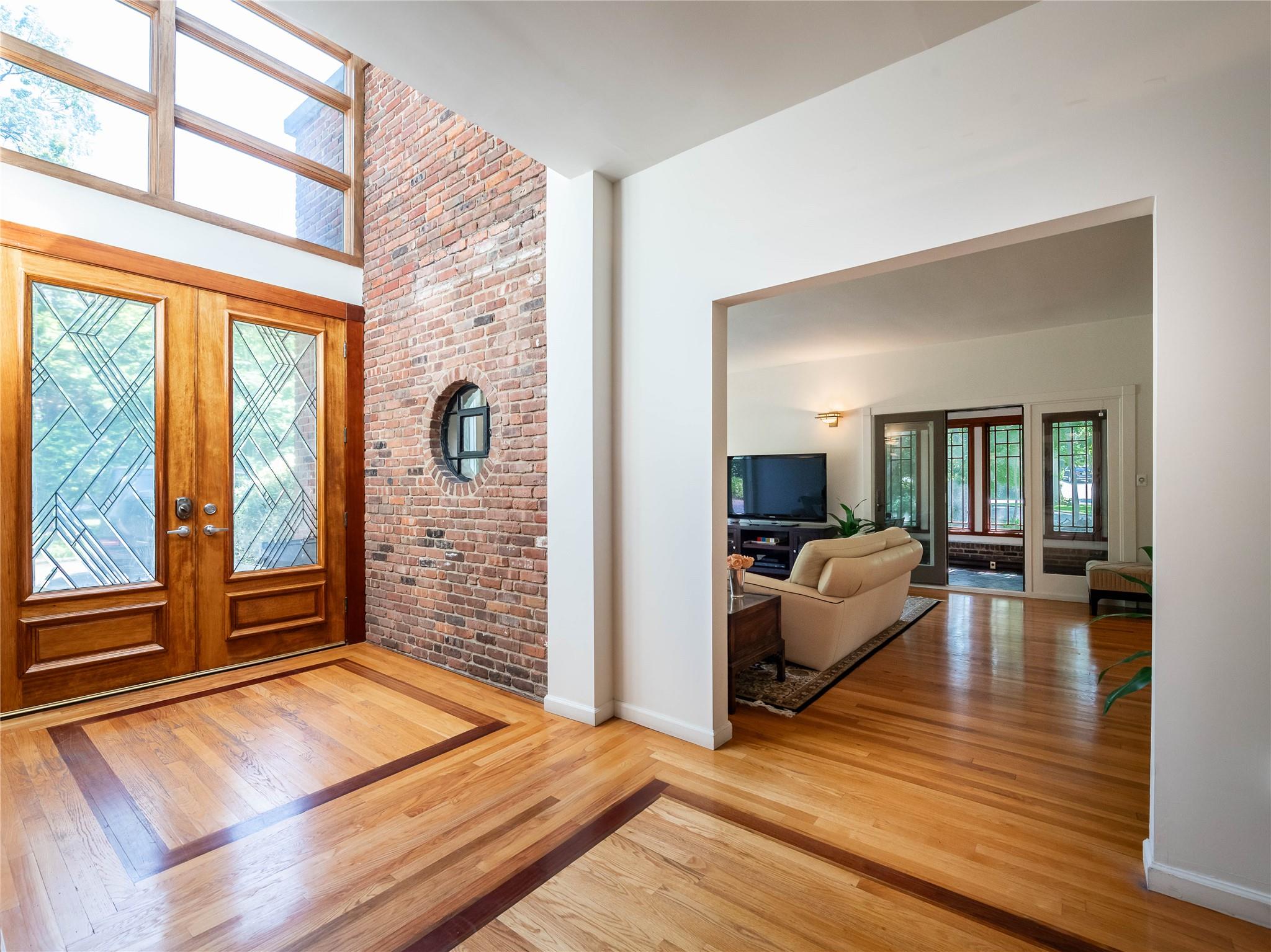 3 West Drive