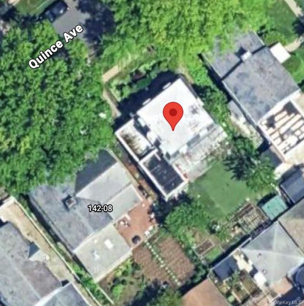 Photo of 14214 Quince Avenue, Flushing, NY 11355 (MLS # 989551)