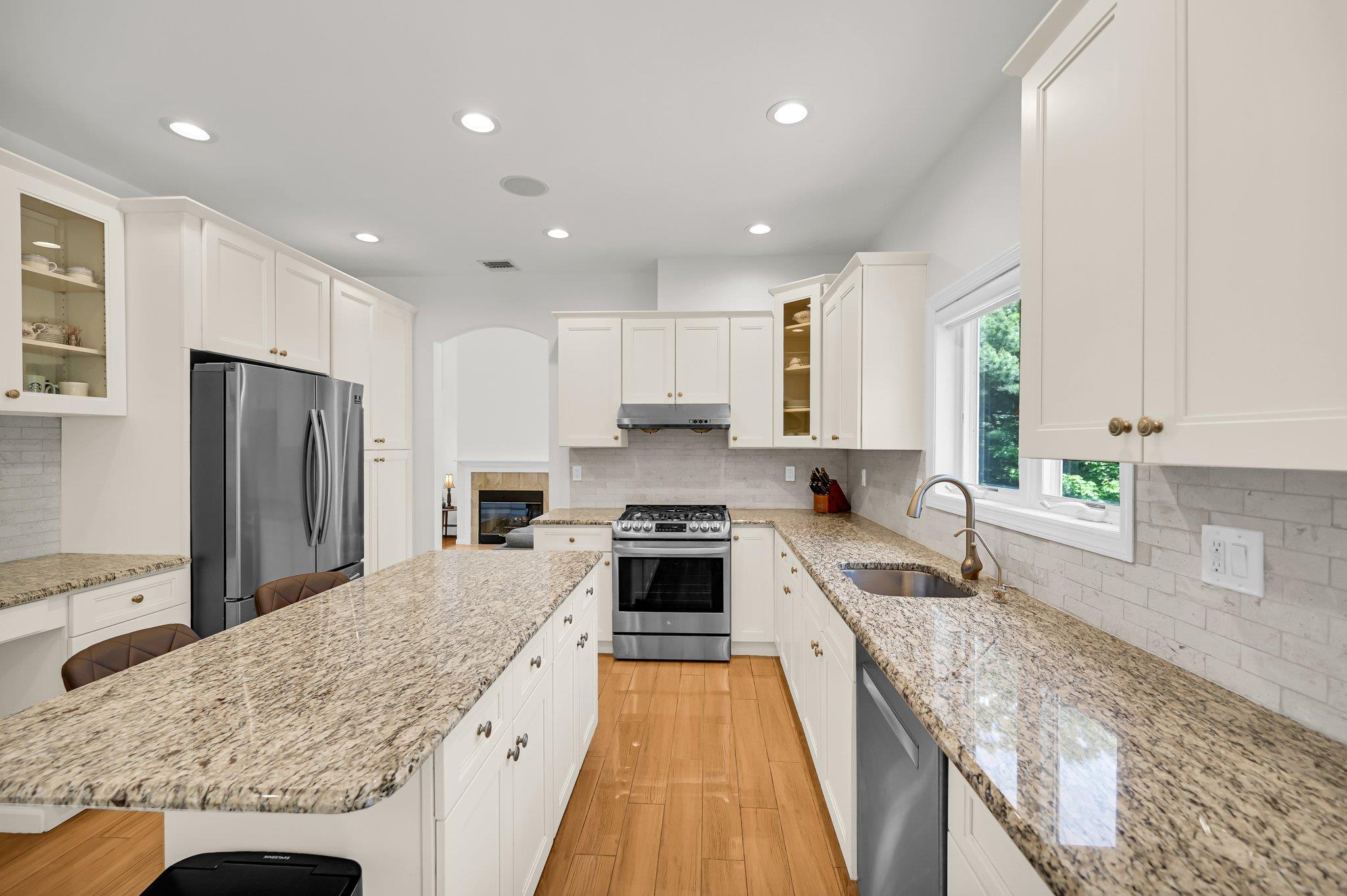 47 Roberts Road, New City, New York image 16